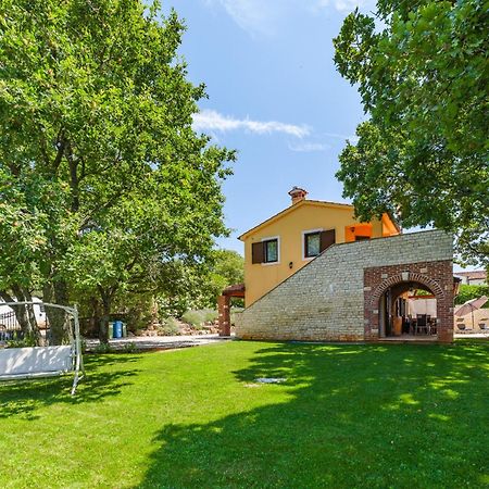 Villa Hrast Bacva Višnjan Extérieur photo