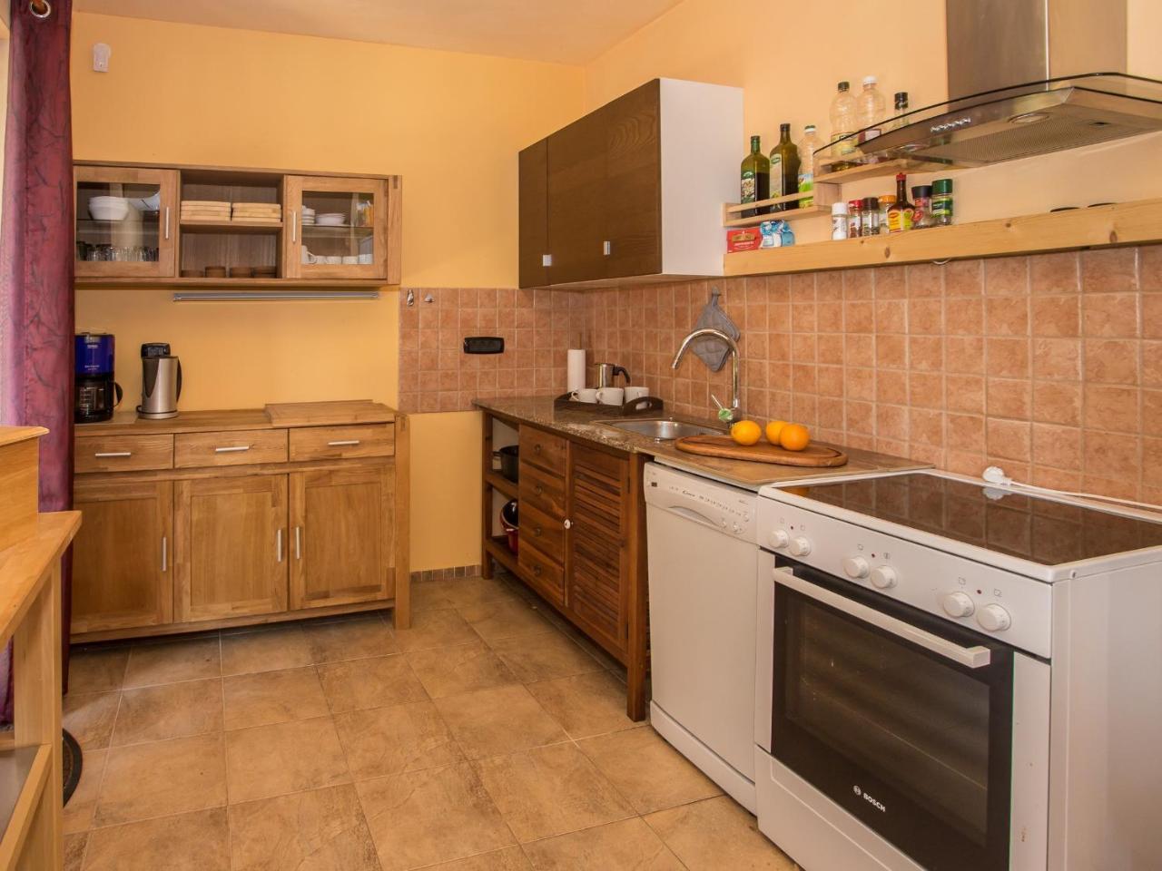 Villa Hrast Bacva Višnjan Extérieur photo