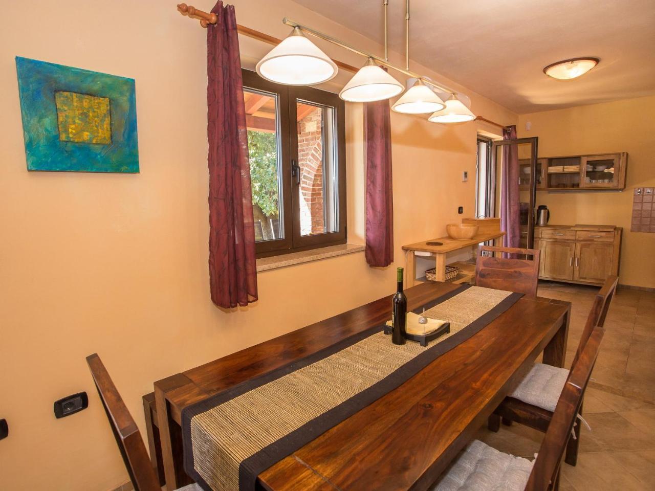 Villa Hrast Bacva Višnjan Extérieur photo
